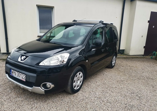 Peugeot Partner cena 23900 przebieg: 203940, rok produkcji 2010 z Giżycko małe 407